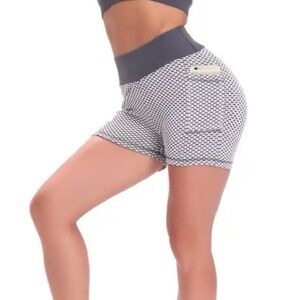 NWOT Two Tone Grey Tik Tok Booty Lifting BBL Effect Biker Shorts w/ Side Pockets